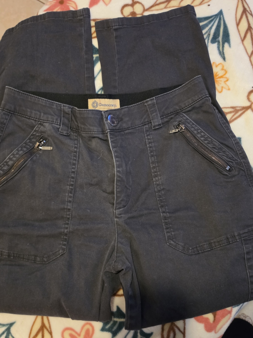 Democracy Black Shorts with Front Zip Detail